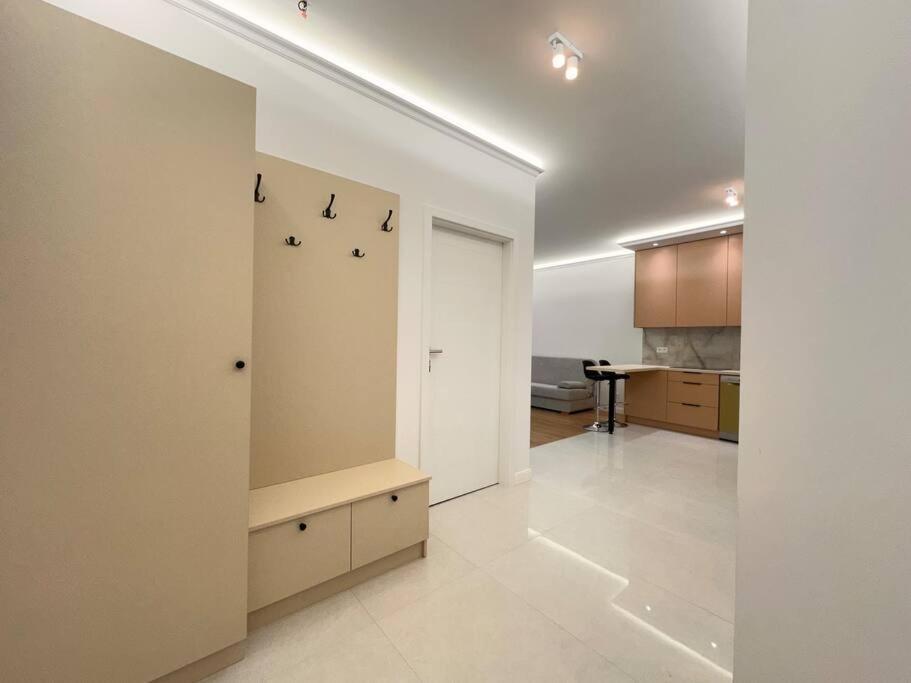 Kaskady Modern Apartment - Close To The Center Warsaw Exterior photo
